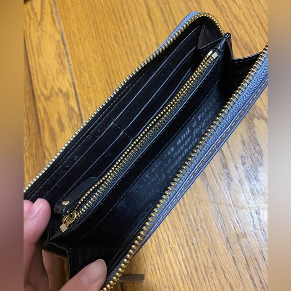 Kate Spade Sparkle Wallet - Picture 2 of 4